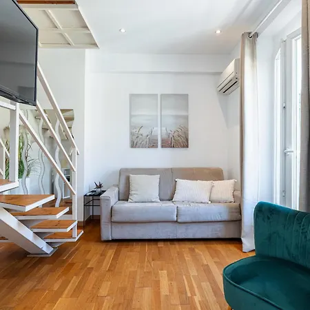Massena Street - 1 Bdr Duplex With Ac & Parking Appartement Nice