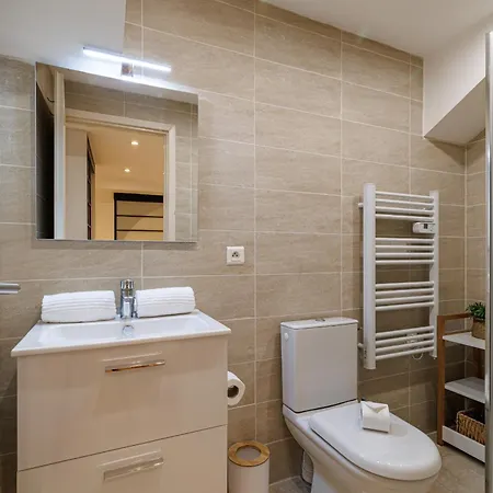 Massena Street - 1 Bdr Duplex With Ac & Parking Nizza