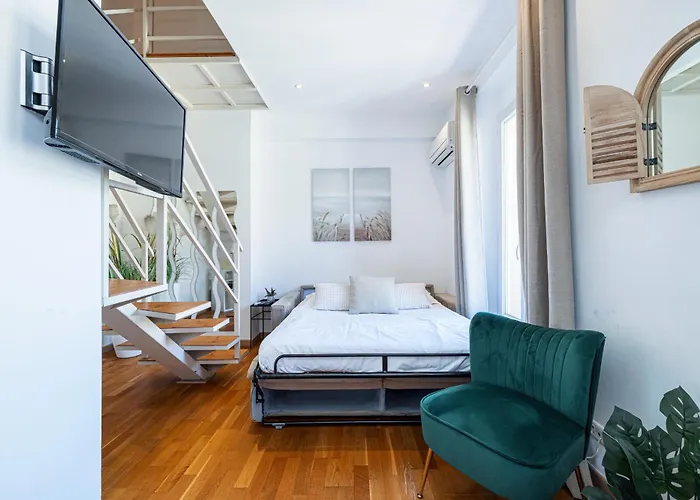 Apartament Massena Street - 1 Bdr Duplex With Ac & Parking